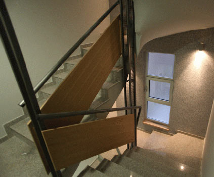 ulcinjska_diplomat_construction_hodnik