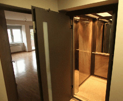 ulcinjska_diplomat_construction_lift